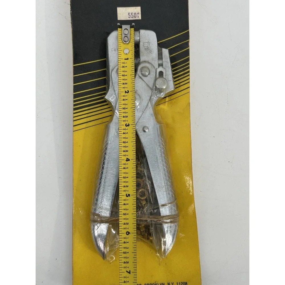 Enkay Deluxe Eyelet Punch Plier W/ Brass Refills